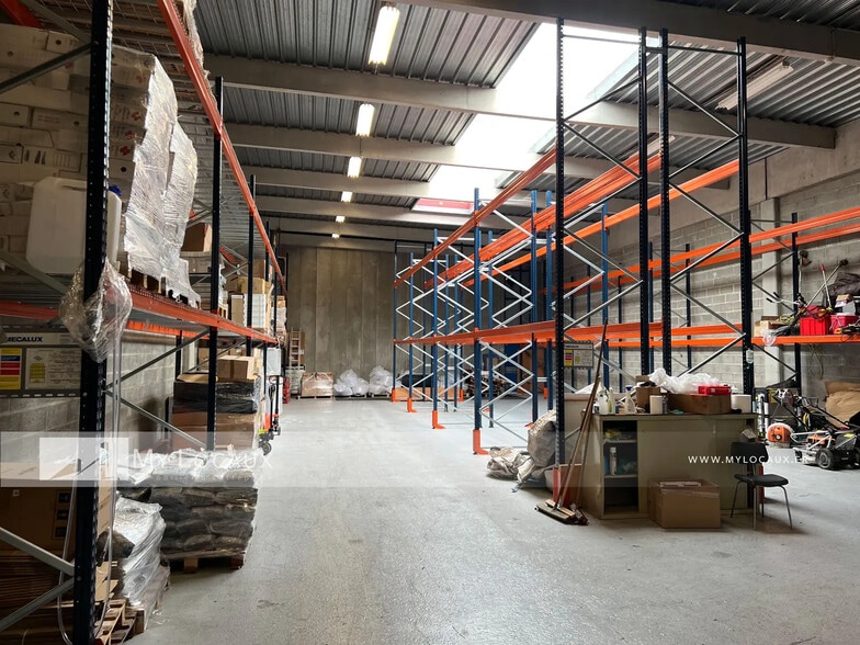 Industriel/Logistique dans Argenteuil à louer - Photo de l’immeuble – Image 2 sur 8