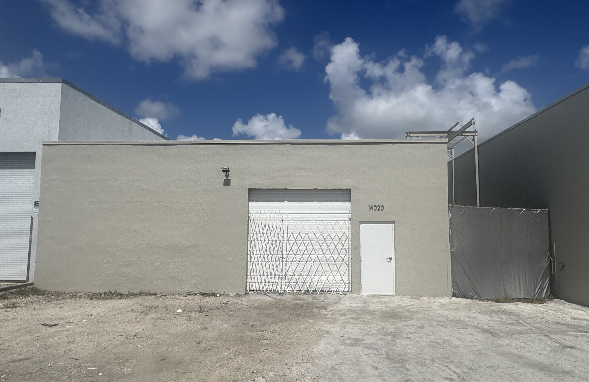 14020 NW 19th Ave, Miami, FL à louer Photo de l’immeuble– Image 1 sur 12