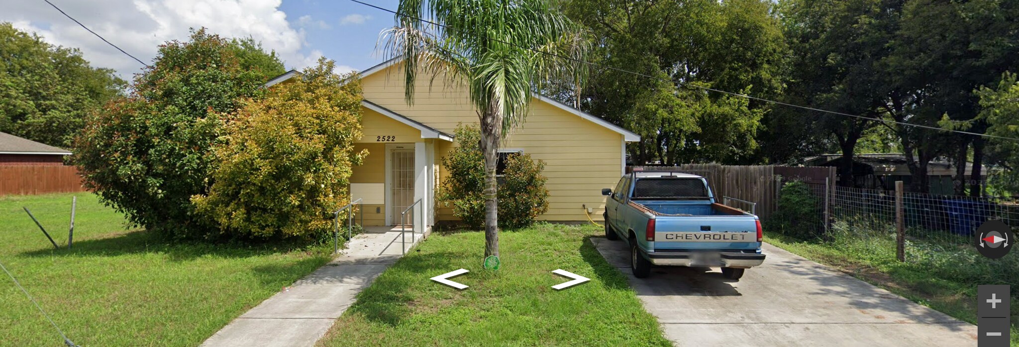 2522 Holly Hill Dr, San Antonio, TX à louer Photo de l’immeuble– Image 1 sur 5