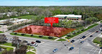 Plus de détails pour 40020 Five Mile Rd, Plymouth, MI - Terrain à louer