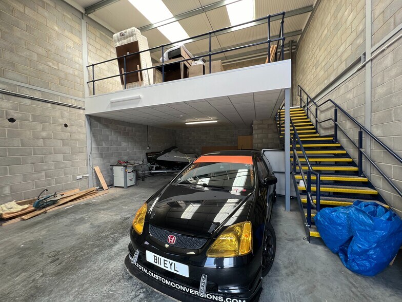 Unit 46, Portfield, Chichester à vendre - Photo intérieure – Image 3 sur 4