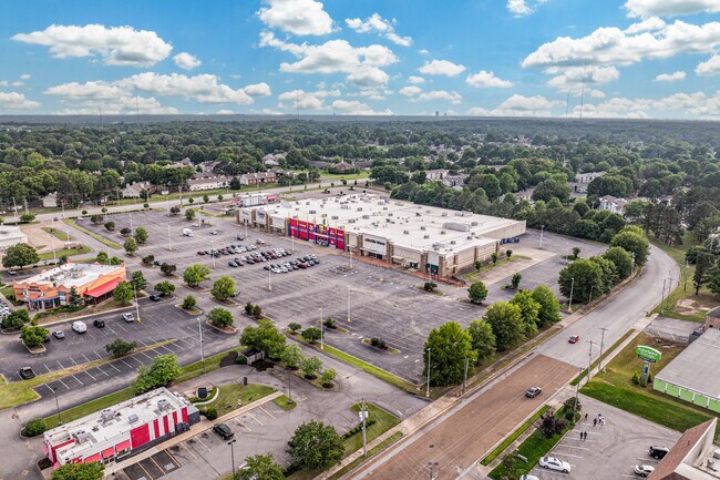 Plus de détails pour 1245 N Germantown Pky, Cordova, TN - Local commercial à vendre