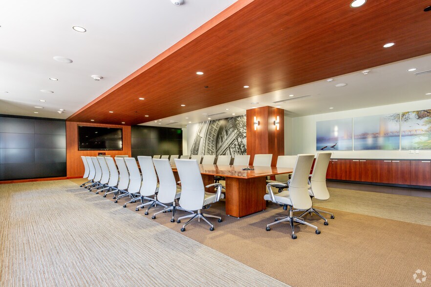 555 Capitol Mall, Sacramento, CA à louer - Photo intérieure – Image 3 sur 25