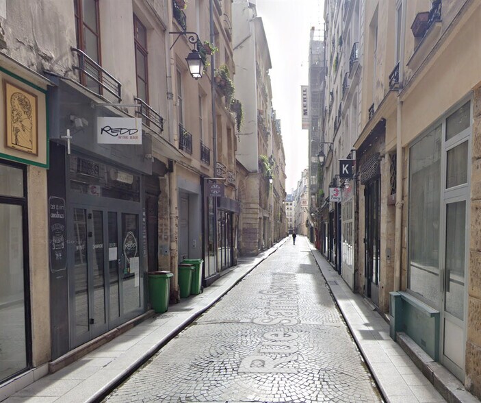 Local commercial dans Paris à louer - Photo de l’immeuble – Image 2 sur 2