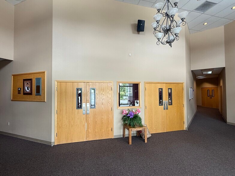 220 S 42nd St, Springfield, OR à vendre - Photo de l’immeuble – Image 3 sur 6