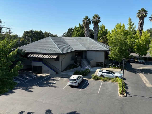 575 Lincoln Ave, Napa, CA à louer - Photo de l’immeuble – Image 1 sur 5