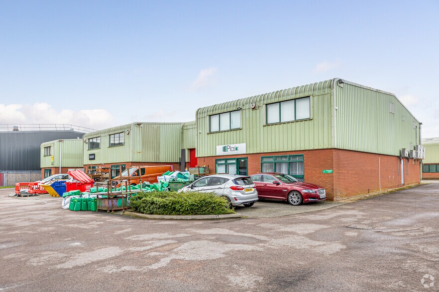 Watchmead, Welwyn Garden City à louer - Photo de l’immeuble – Image 2 sur 2