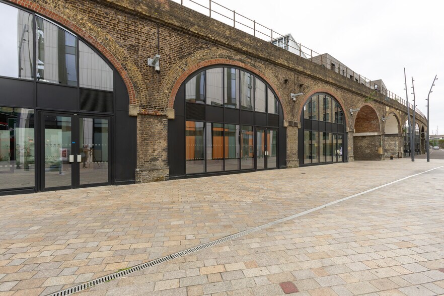 Patcham Ter, Londres à louer - Photo de l’immeuble – Image 2 sur 6