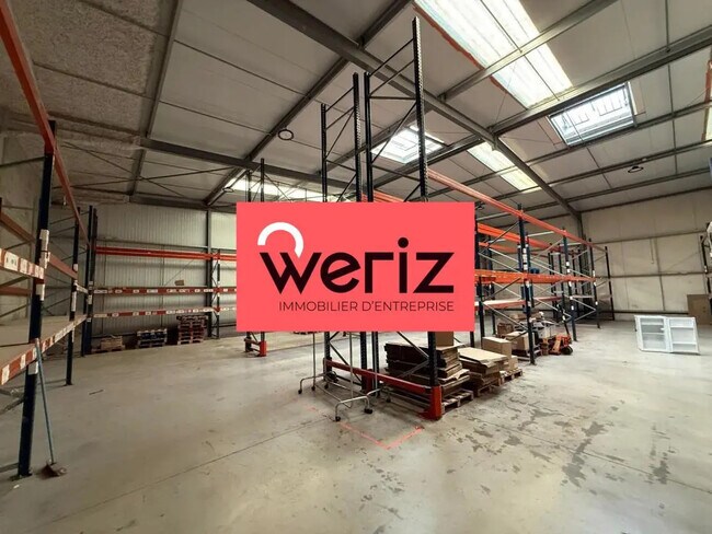 Plus de détails pour Bureau, Industriel/Logistique à louer