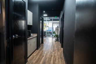 825 N Shepard St, Anaheim, CA à louer Photo intérieure– Image 2 sur 2