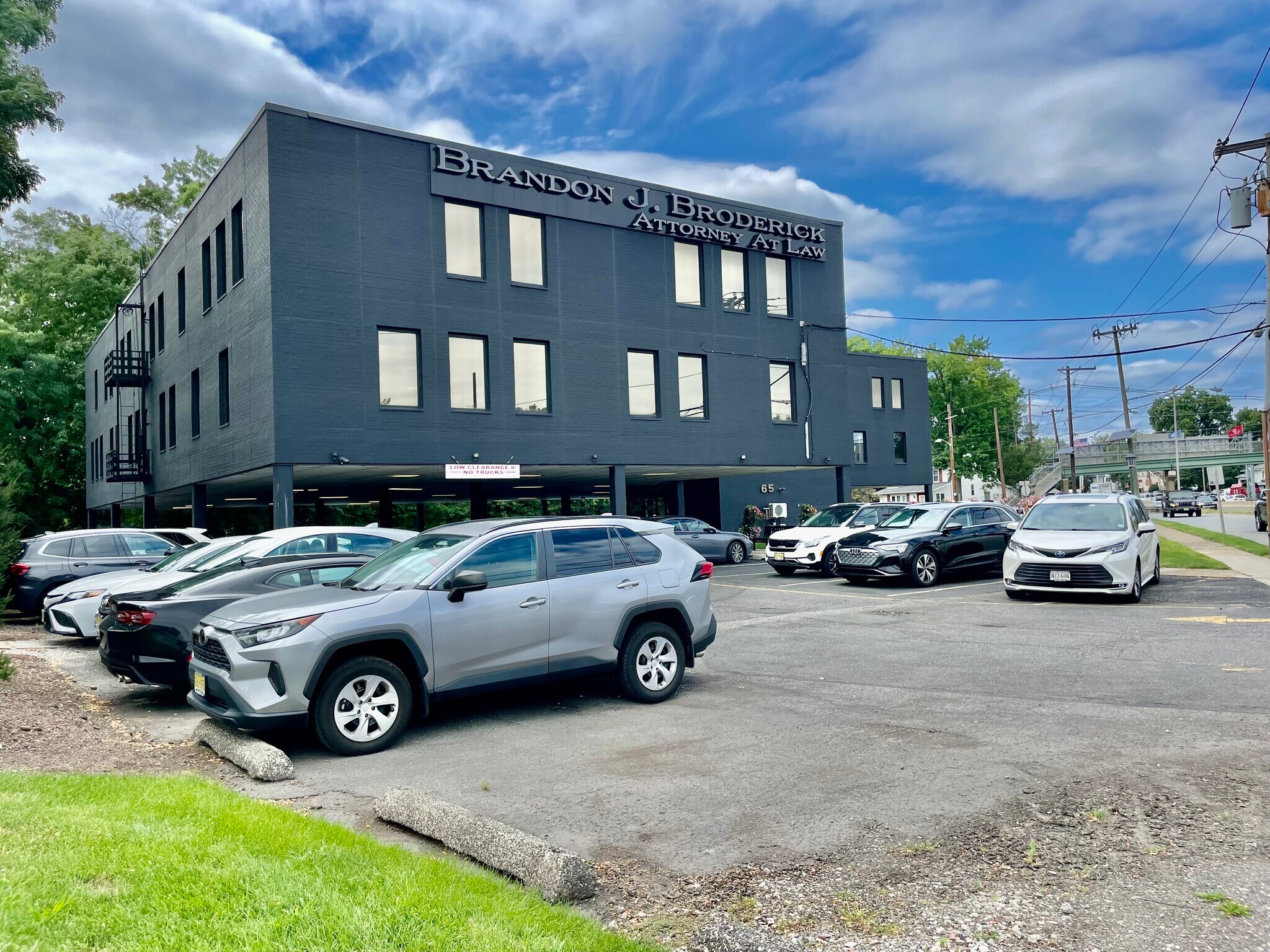 65 Route 4, River Edge, NJ à louer Photo principale– Image 1 sur 3