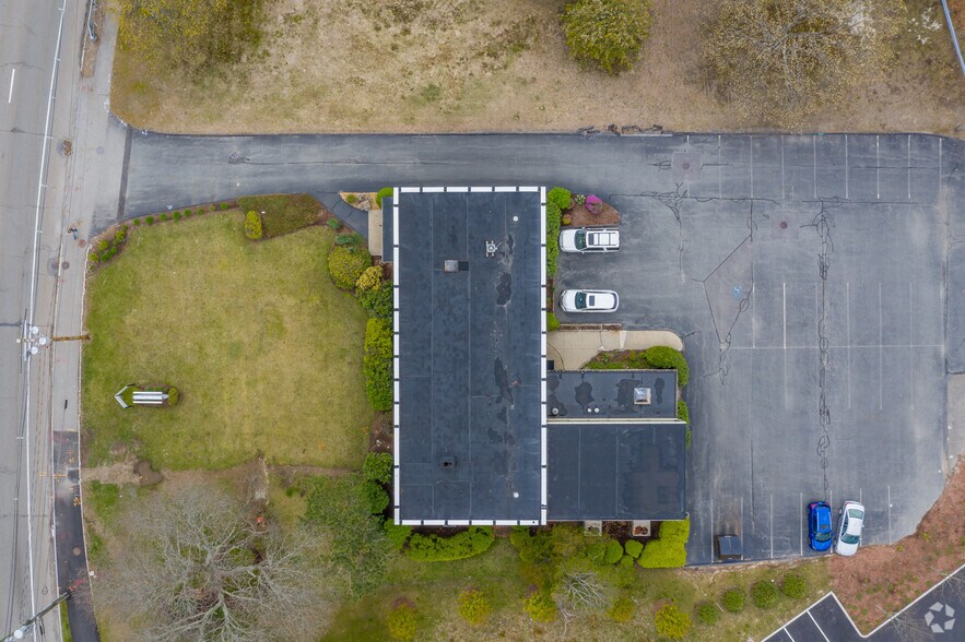 1085 Worcester St, Natick, MA à louer - Photo de l’immeuble – Image 2 sur 6