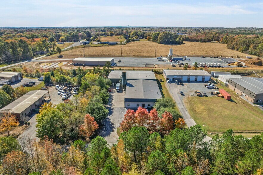 3213 Westwood Industrial Dr, Monroe, NC à vendre - Photo de l’immeuble – Image 2 sur 22