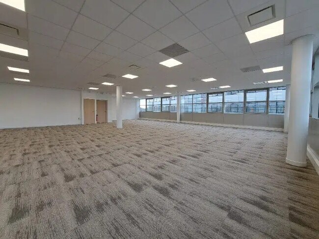 Plus de détails pour Bureau à louer