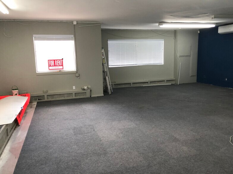 369 Peninsula Blvd, Hempstead, NY à louer - Photo intérieure – Image 3 sur 11