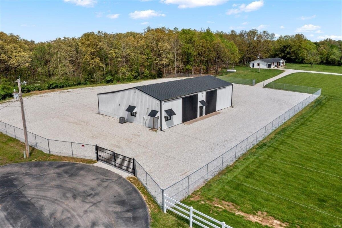 636 Schultz Ct, Foristell, MO à vendre Photo principale– Image 1 sur 8