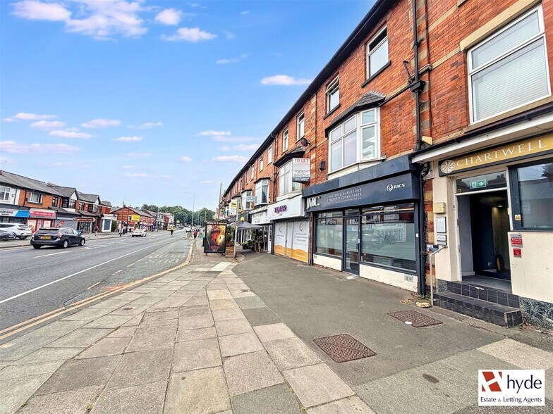 45-47 Bury New Rd, Manchester à louer - Photo de l’immeuble – Image 2 sur 24