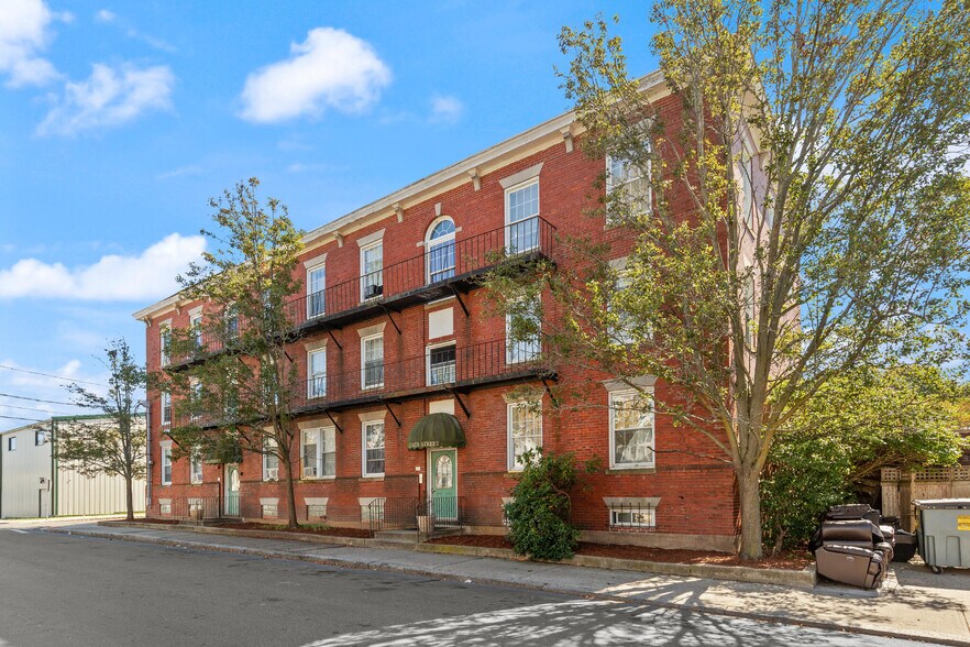 10-14 Lynch St, Salem, MA à vendre - Photo de l’immeuble – Image 2 sur 7