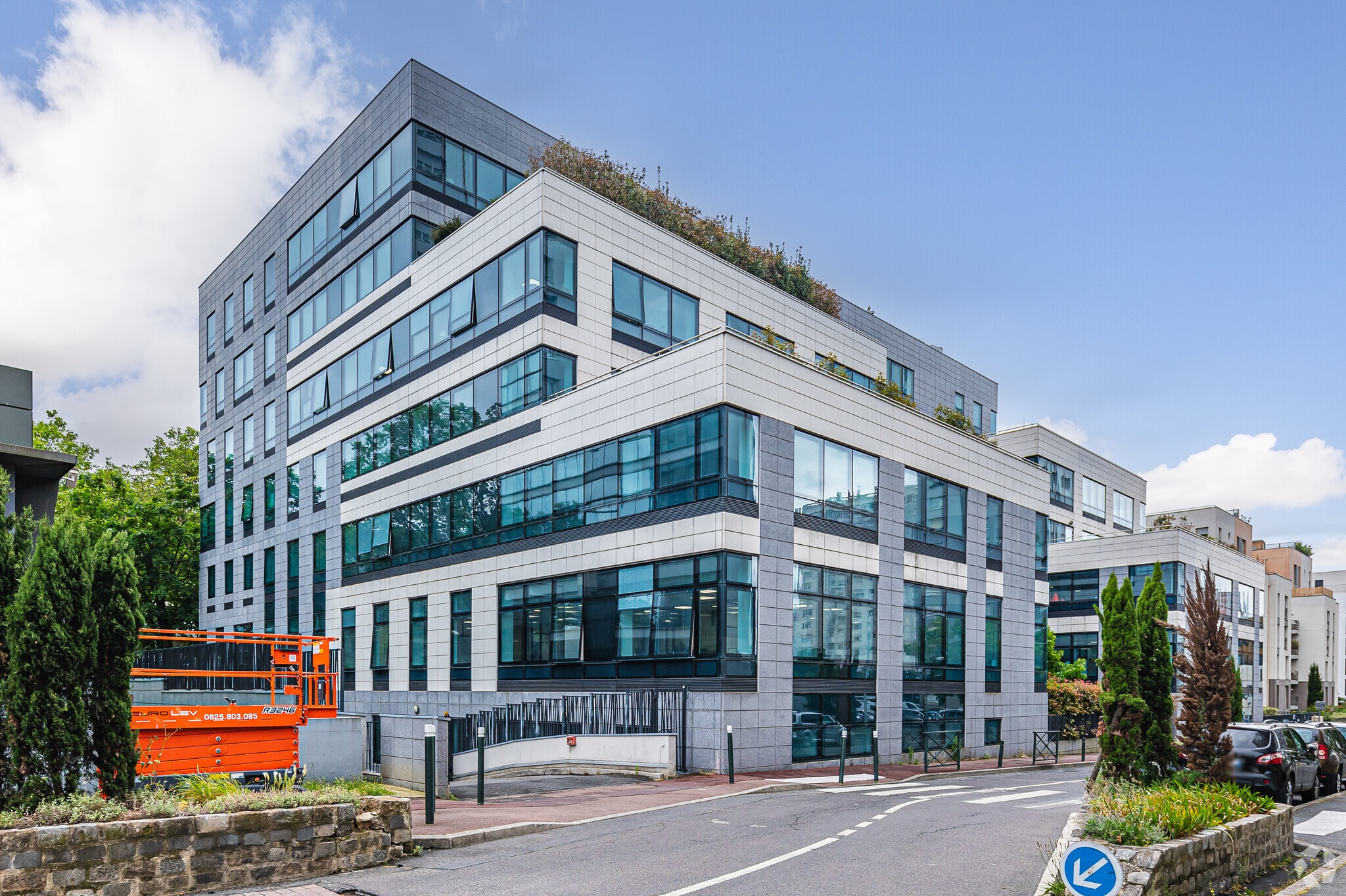 333 Avenue Georges Clemenceau, Nanterre à louer Photo principale– Image 1 sur 4