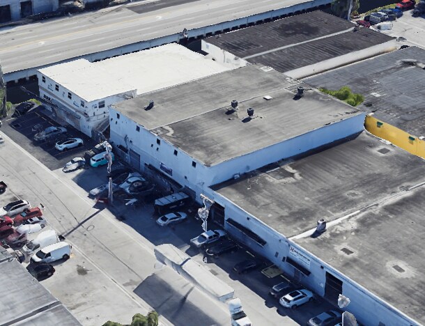 450 W 28th St, Hialeah, FL à louer Photo principale– Image 1 sur 27