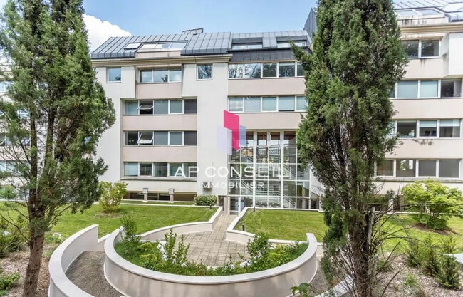 Plus de détails pour Bureau à vendre