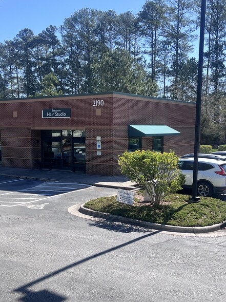 2190 N Salem St, Apex, NC à vendre - Photo de l’immeuble – Image 2 sur 7