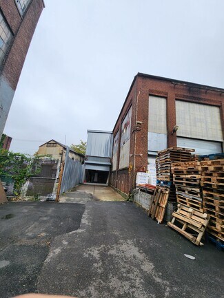 Plus de détails pour 3015 Richmond Ter, Staten Island, NY - Industriel/Logistique à louer