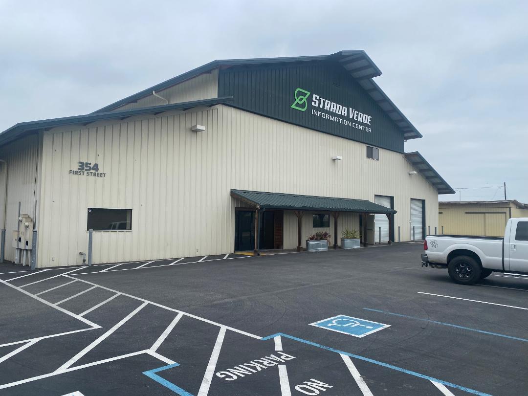 354 1st St, Hollister, CA à louer Photo principale– Image 1 sur 8