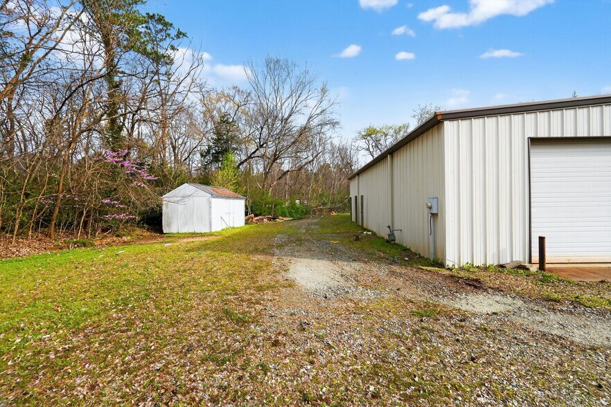 420 Shoffner St, Graham, NC à vendre - Photo de l’immeuble – Image 3 sur 12