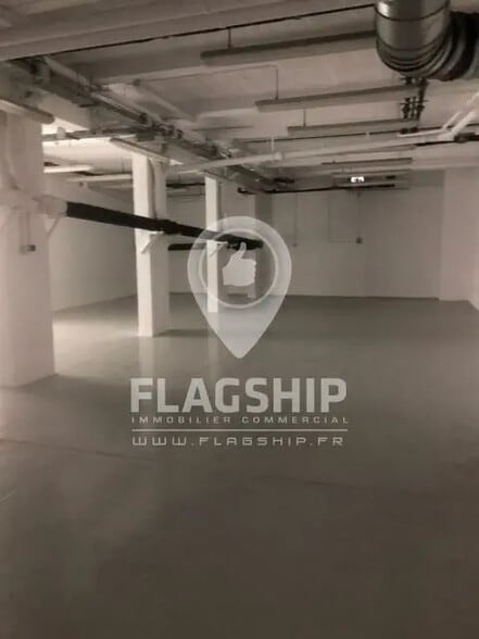 Local commercial dans Boulogne-Billancourt à louer - Photo de l’immeuble – Image 1 sur 6
