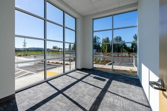 14201 40th Dr NE, Marysville, WA à louer Photo intérieure– Image 2 sur 3