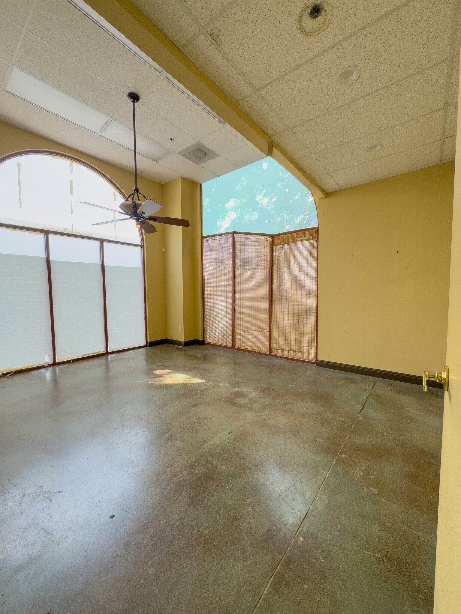 68718 E Palm Canyon Dr, Cathedral City, CA à louer Photo intérieure– Image 1 sur 4