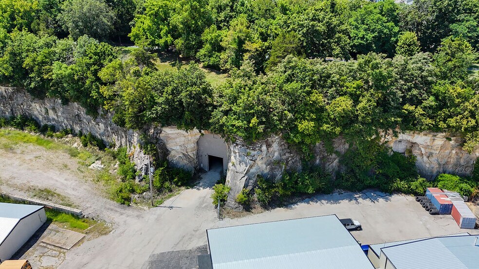 20 Cave Industrial dr, Crystal City, MO à louer - Photo principale – Image 1 sur 38