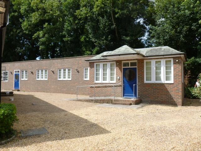 London Rd, Hassocks à louer - Photo de l’immeuble – Image 1 sur 4