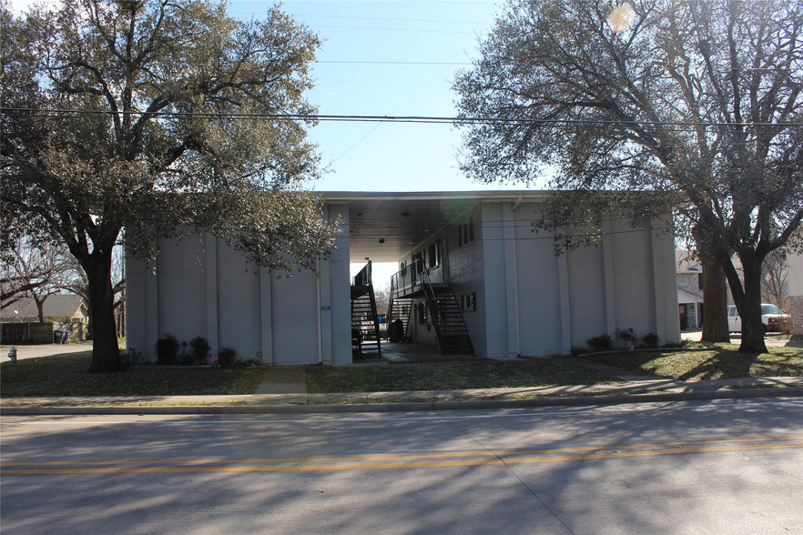 428 N Dallas Ave, Lancaster, TX à vendre - Photo principale – Image 1 sur 9