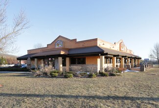 Plus de détails pour 3260 Berlin Tpke, Newington, CT - Local commercial à louer
