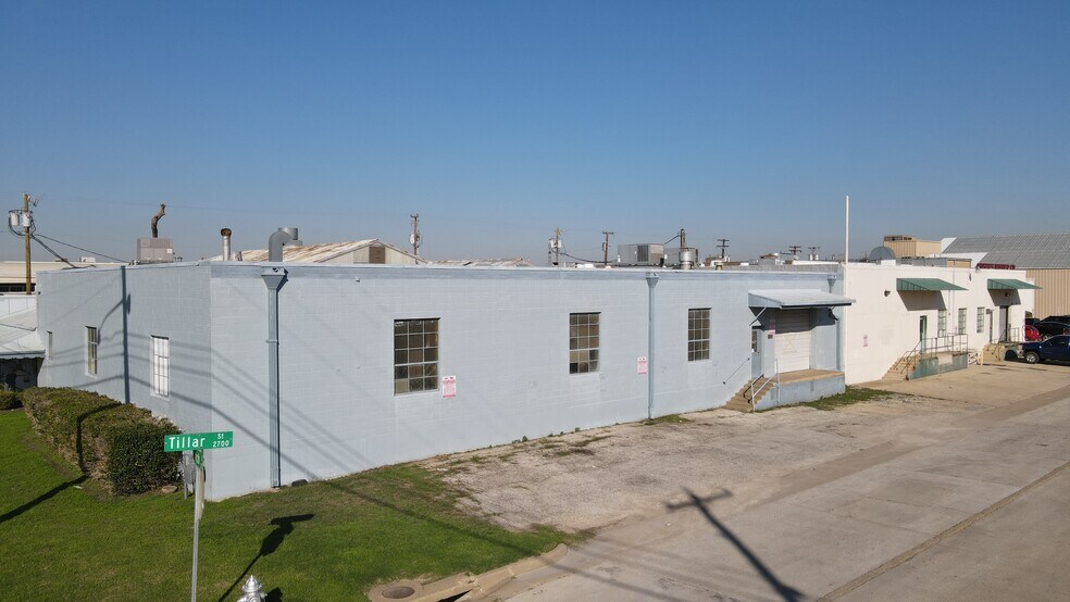 200 N Foch St, Fort Worth, TX à louer - Photo de l’immeuble – Image 2 sur 12