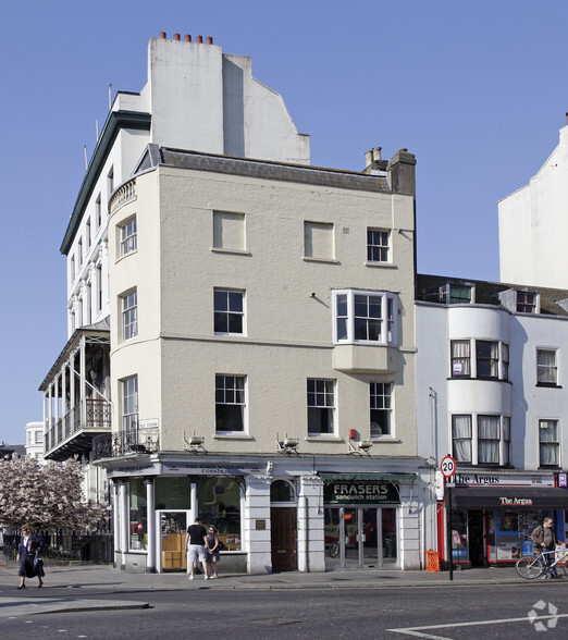 1-1A Castle Sq, Brighton à louer - Photo principale – Image 1 sur 1