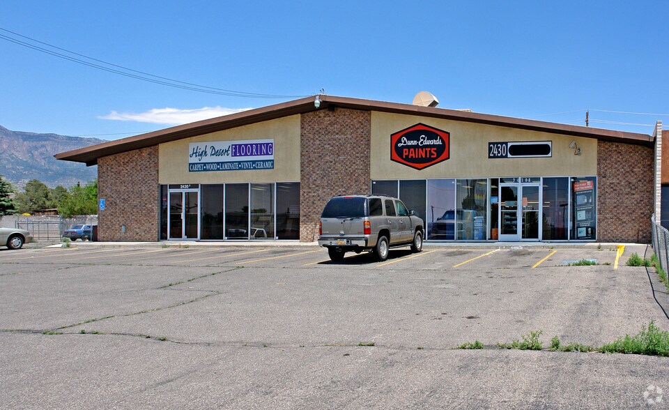2430 Juan Tabo Blvd NE, Albuquerque, NM à vendre - Photo de l’immeuble – Image 2 sur 6