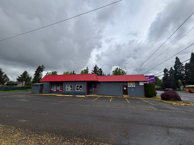 1125 NE Kane Dr, Gresham, OR à vendre - Photo de l’immeuble – Image 1 sur 37