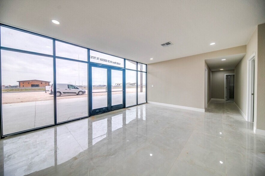 14480 W I-20, Odessa, TX à vendre - Photo intérieure – Image 3 sur 89