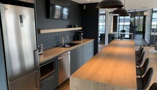 Plus de détails pour 222 Rue Hériot, Drummondville, QC - Coworking à louer
