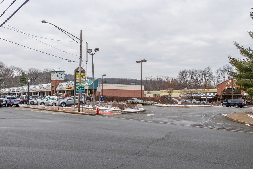 334 W Main St, Boonton, NJ à louer - Photo de l’immeuble – Image 3 sur 19