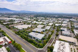 8 Hughes, Irvine, CA - VUE AÉRIENNE  vue de carte - Image1