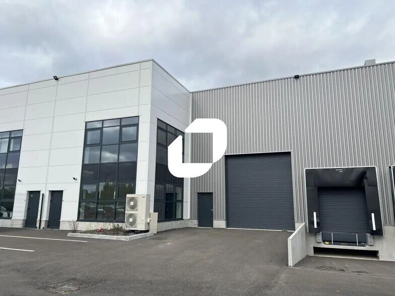 Bureau dans Bondues à louer - Photo de l’immeuble – Image 3 sur 13