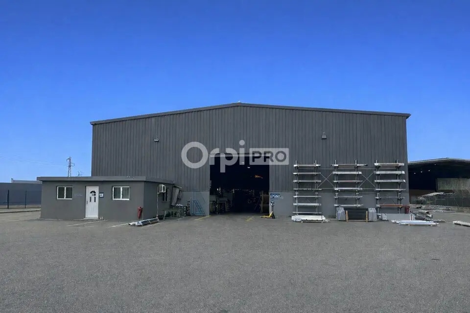 Bureau dans Sorgues à louer Photo de l’immeuble– Image 1 sur 13