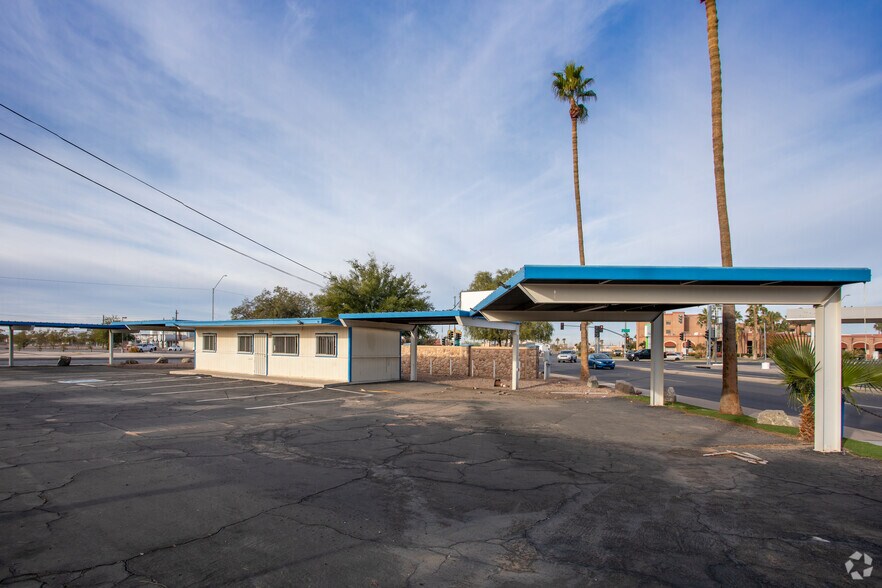 355 W Florence Blvd, Casa Grande, AZ à louer - Photo de l’immeuble – Image 3 sur 3
