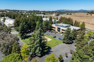 1318 Redwood Way, Petaluma, CA - VUE AÉRIENNE  vue de carte