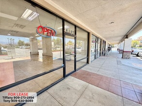 4117-4141 Riverside Dr, Chino, CA à louer Photo intérieure– Image 2 sur 26