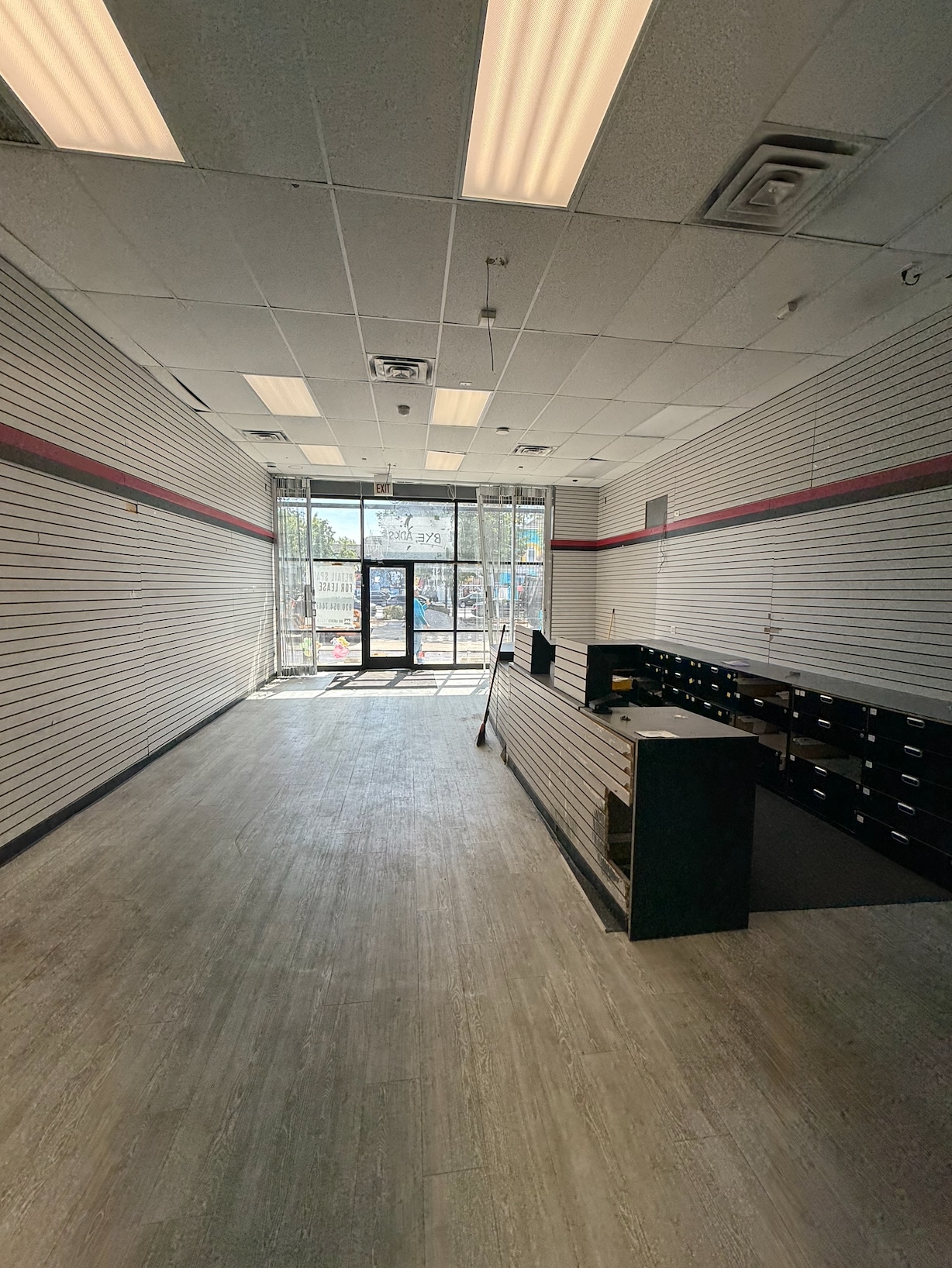 2500 W North Ave, Chicago, IL à louer Photo de l’immeuble– Image 1 sur 2